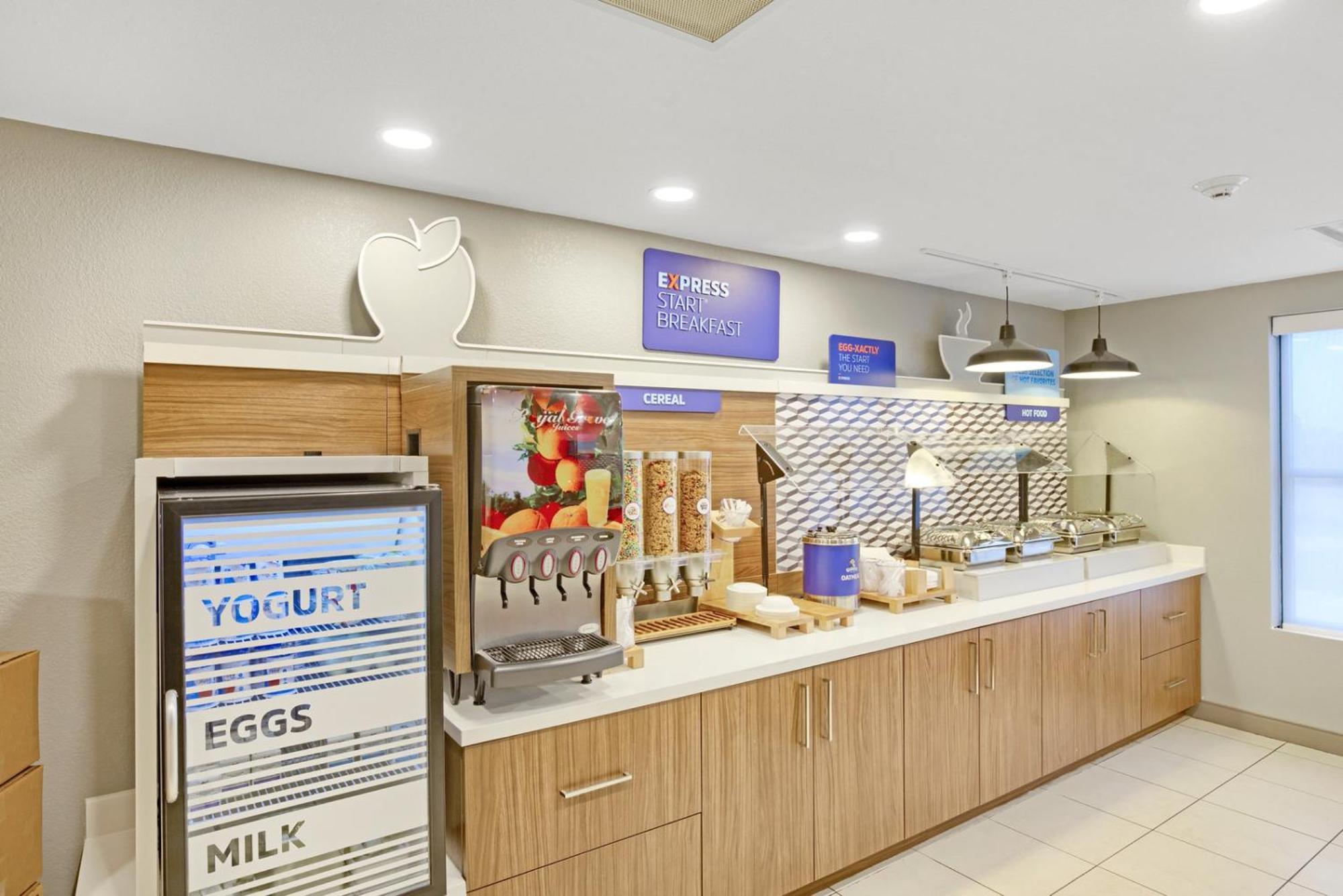 Holiday Inn Express - Gulfport Beach By Ihg Exteriér fotografie