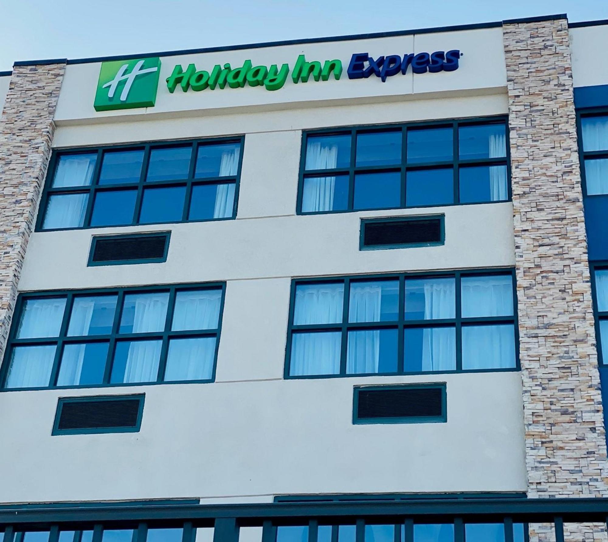 Holiday Inn Express - Gulfport Beach By Ihg Exteriér fotografie
