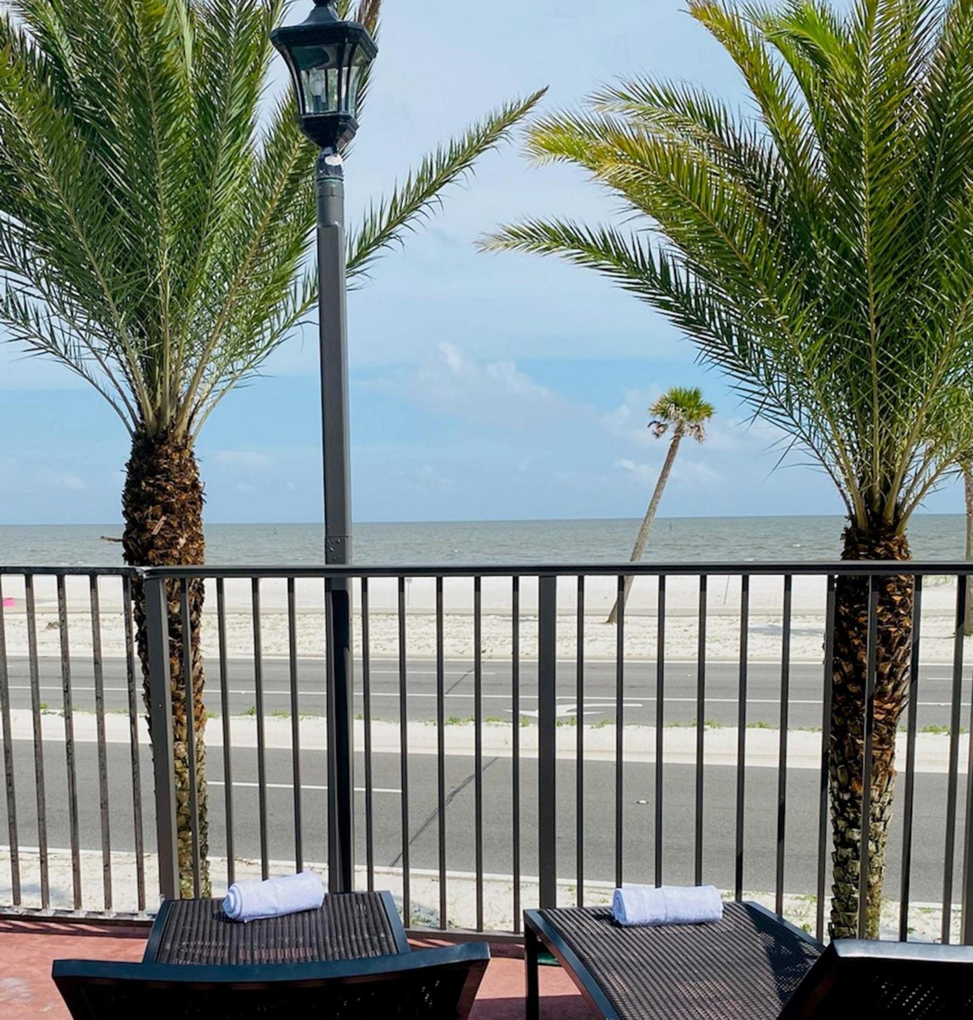 Holiday Inn Express - Gulfport Beach By Ihg Exteriér fotografie
