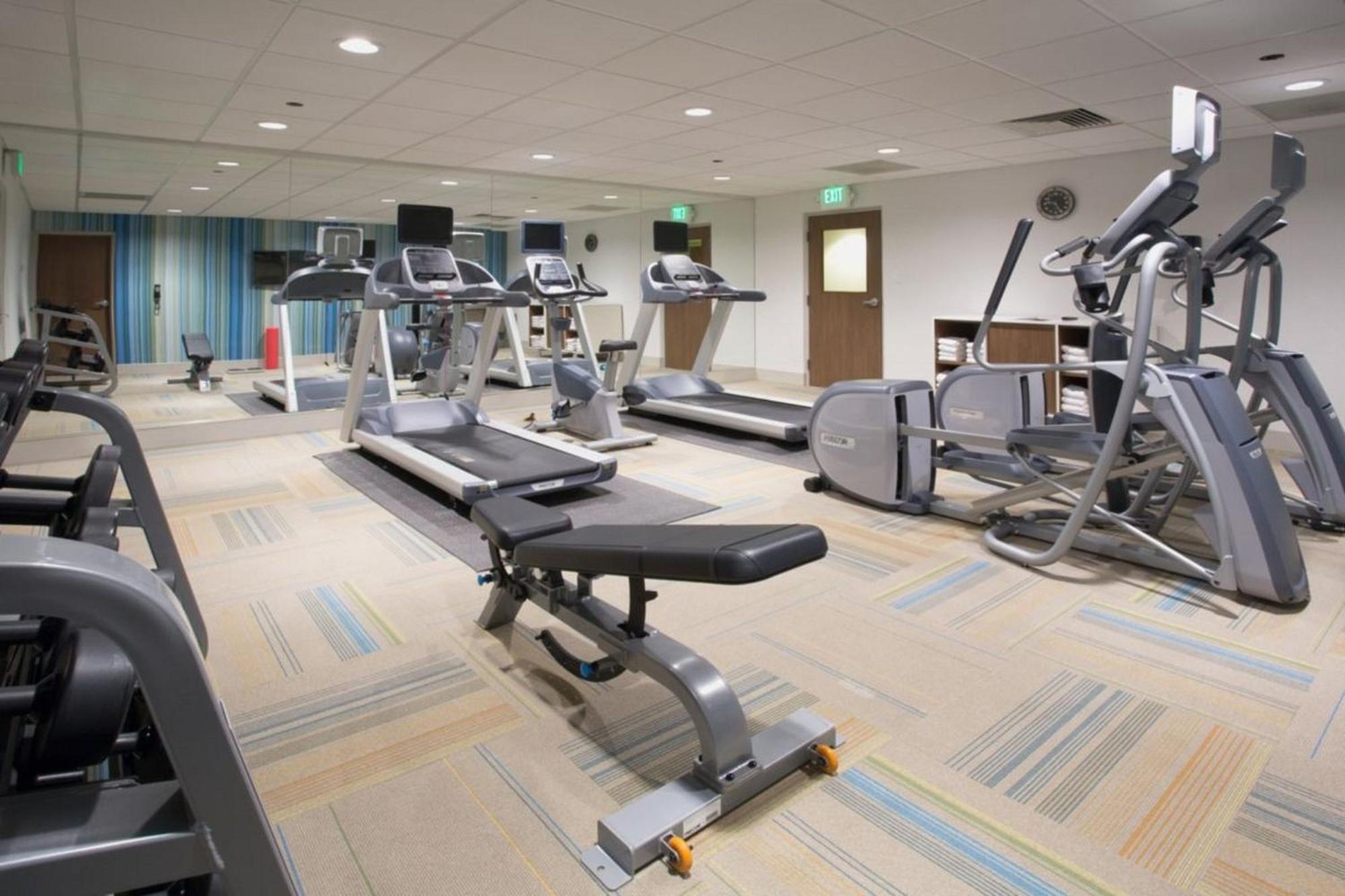 Holiday Inn Express - Gulfport Beach By Ihg Exteriér fotografie