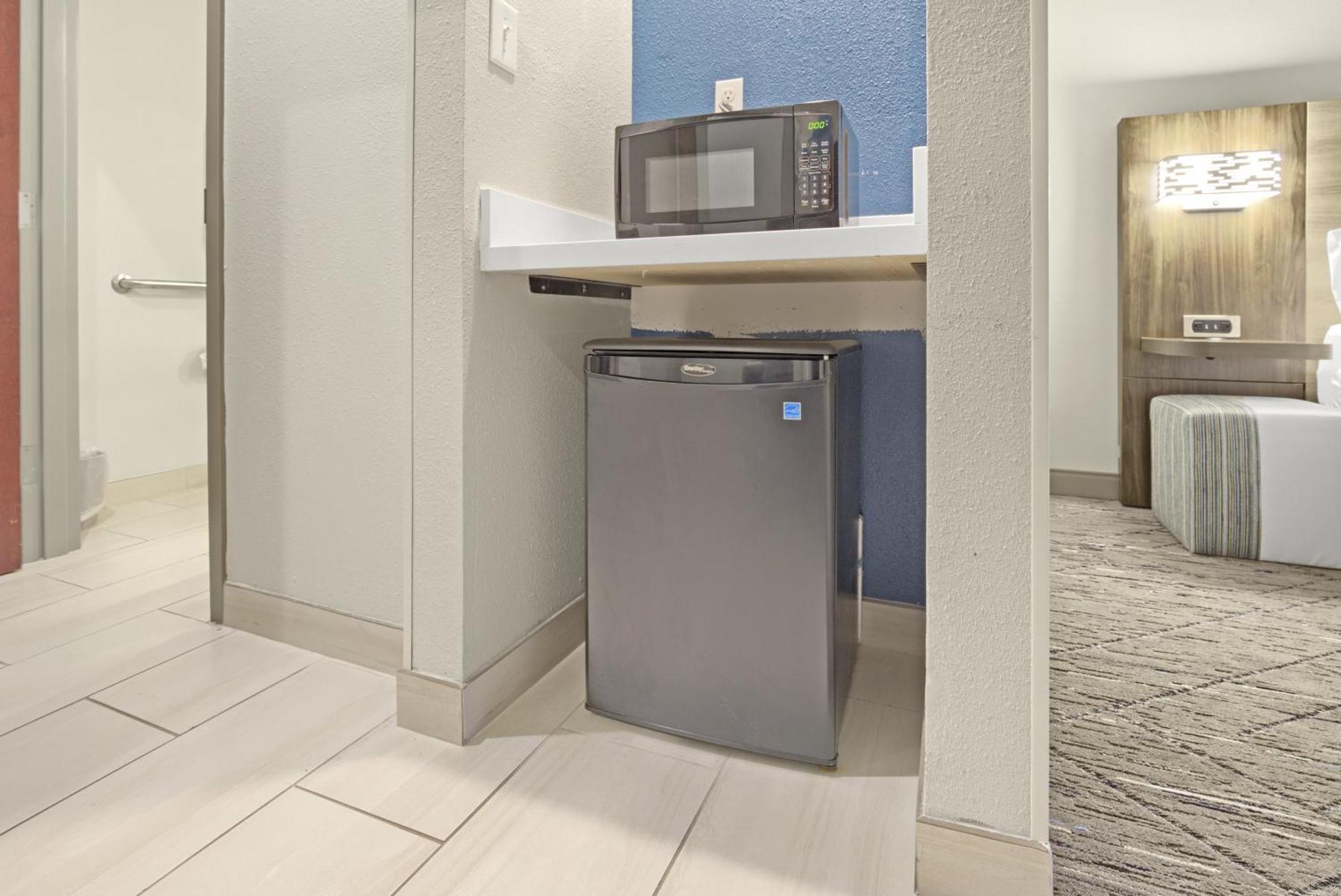 Holiday Inn Express - Gulfport Beach By Ihg Exteriér fotografie